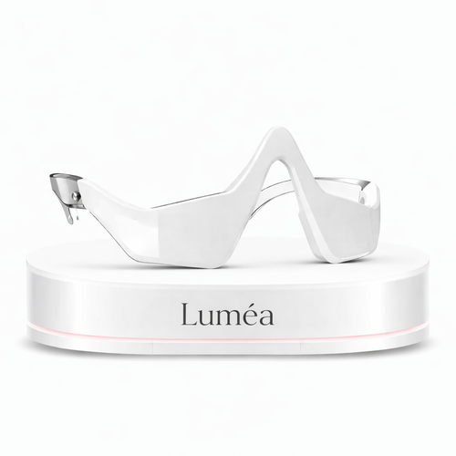 Luméa Labs™ 2-in-1 Red Light Therapy + EMS To Erase Eye Bags